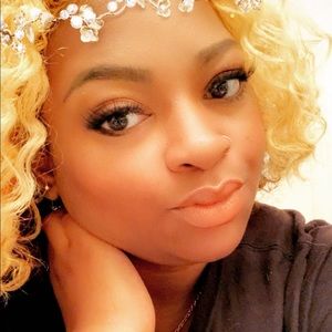 Meet your Posher, Toni